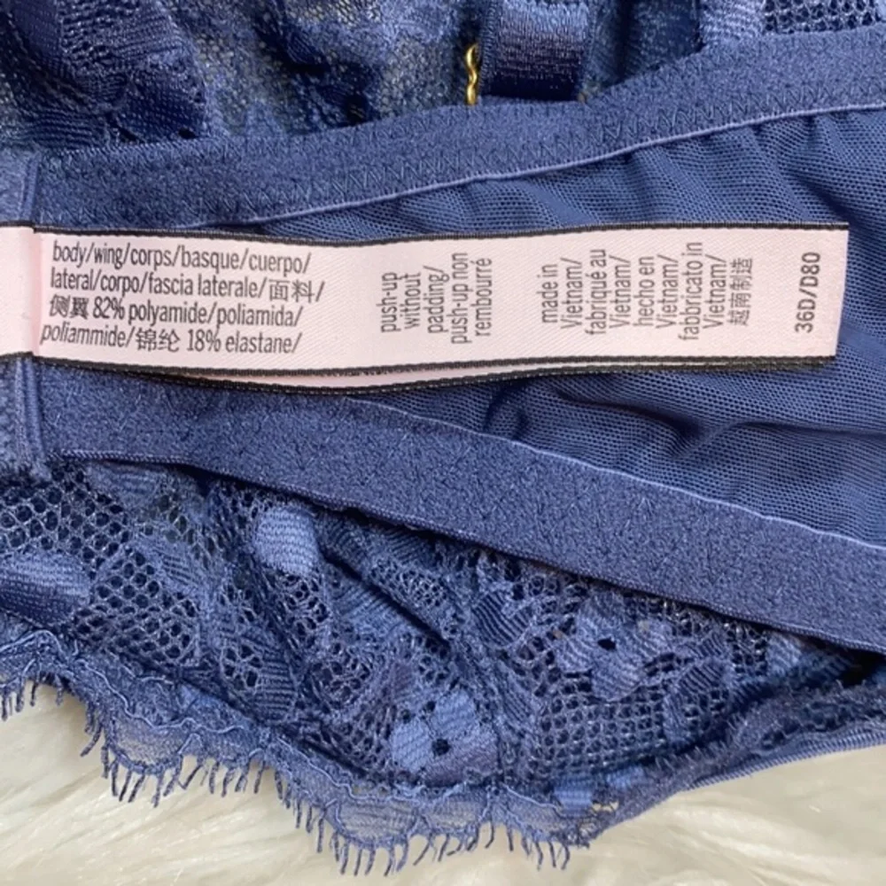 Victoria’s Secret |‎ Blue Floral Lace Push Up Without Padding Bra